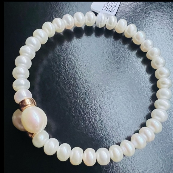 Pearl Bracelet - Picture 2 of 6